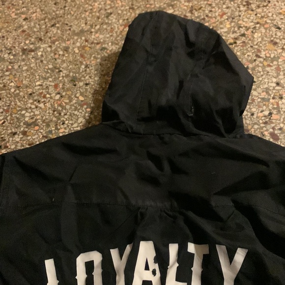 Photo windbreaker medium hoodie - Picture 3 of 5